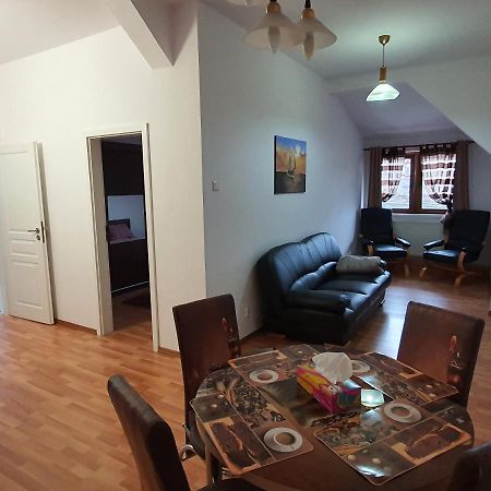 Diane'S Apartament Сібіу Екстер'єр фото