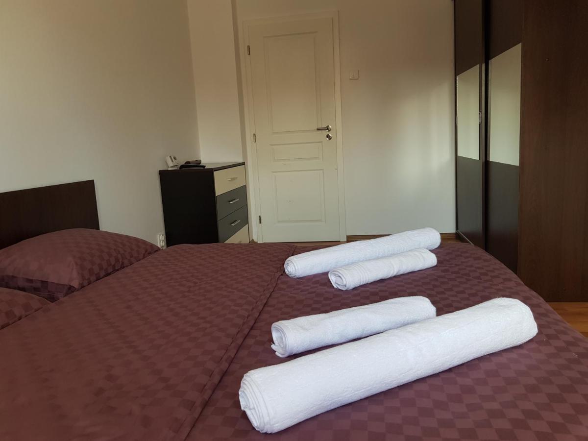Diane'S Apartament Сібіу Екстер'єр фото