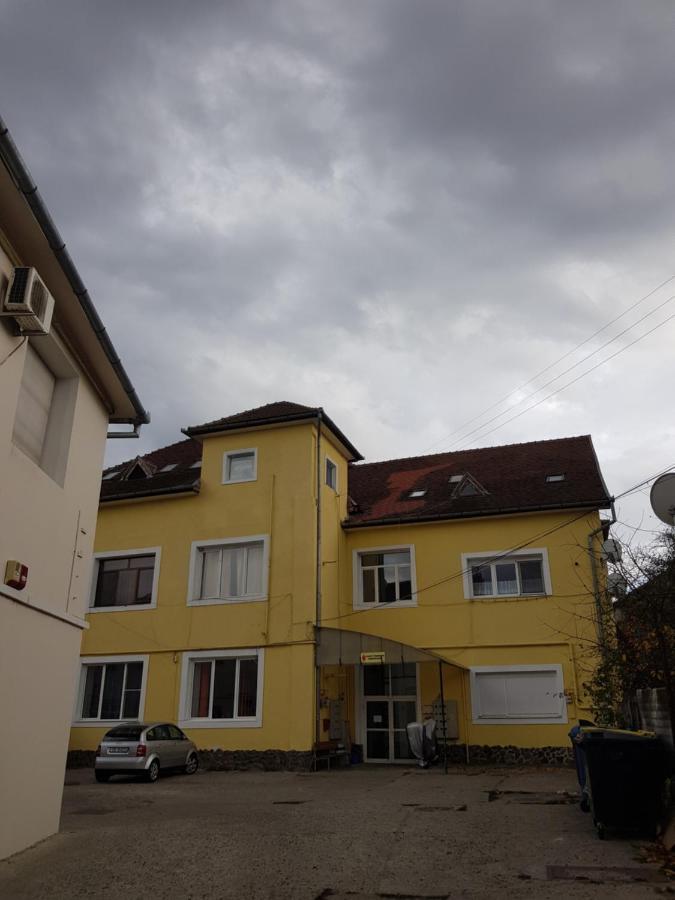 Diane'S Apartament Сібіу Екстер'єр фото