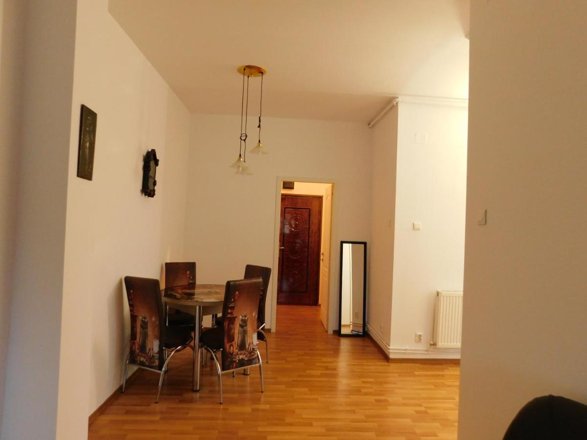 Diane'S Apartament Сібіу Екстер'єр фото